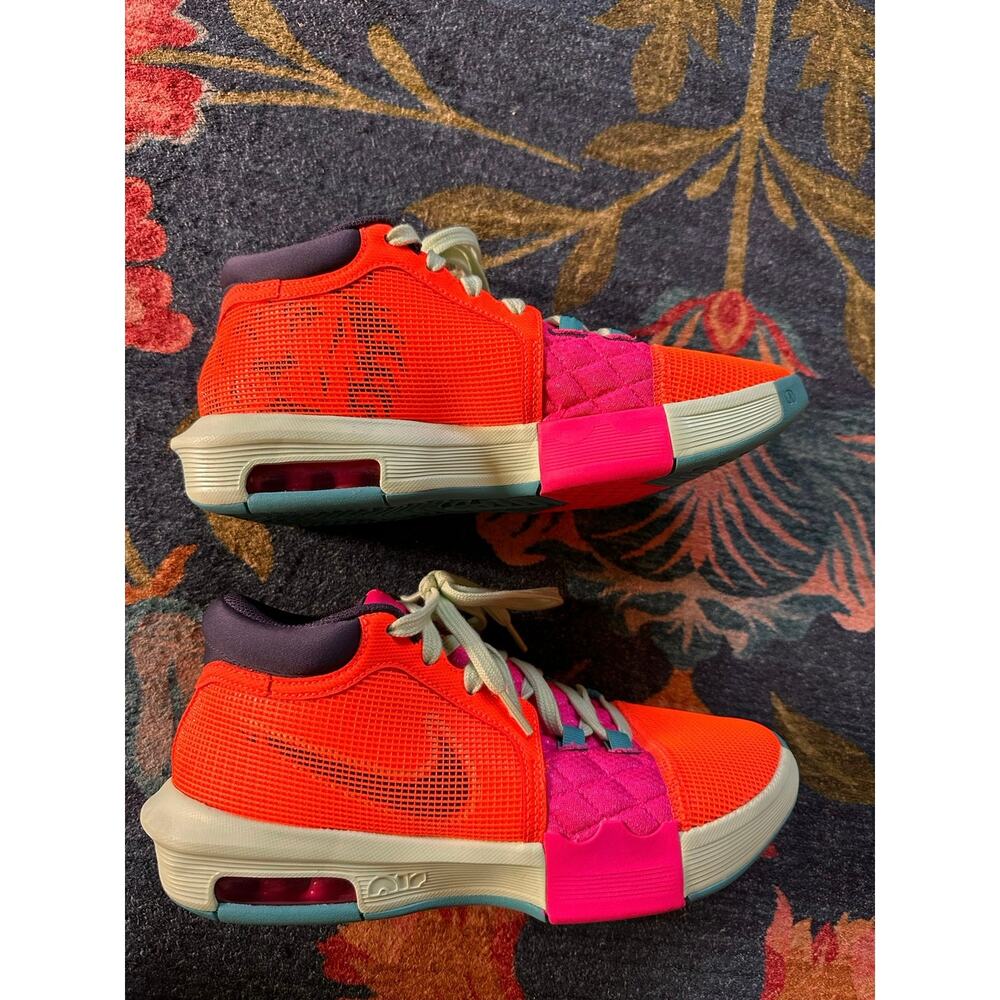Nike Men's LeBron Witness VIII Sneakers Size 7 - Picture 7 of 10